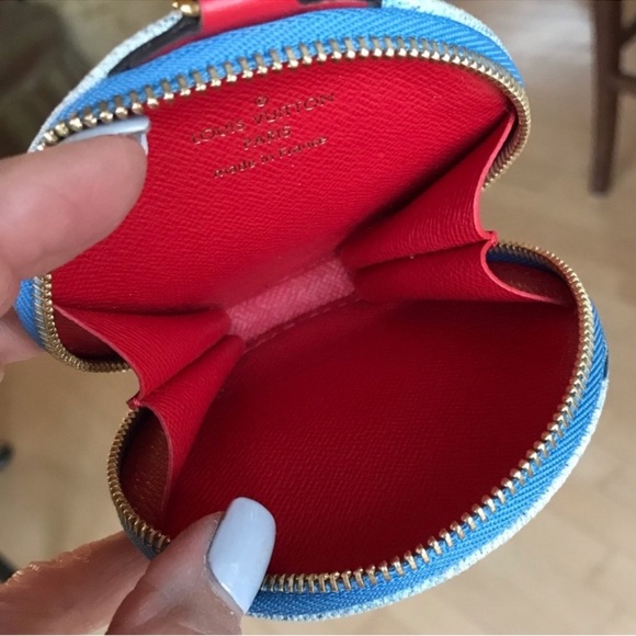 Exquisite Louis Vuitton Round Denim Patchwork Bag Charm Keychain Coin Pouch - Picture 14 of 17